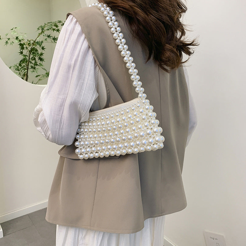Women's Pearl Fashion Simple Style Woven Handmade Underarm Bag