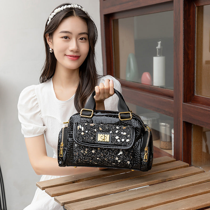 Women's Crocodile Pattern Patent Leather High-grade Fashion Shiny Light Bags