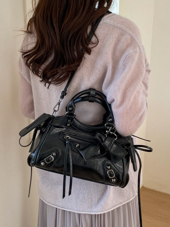Comfortable Attractive Fashion Motorcycle Rivet Design Underarm Bag