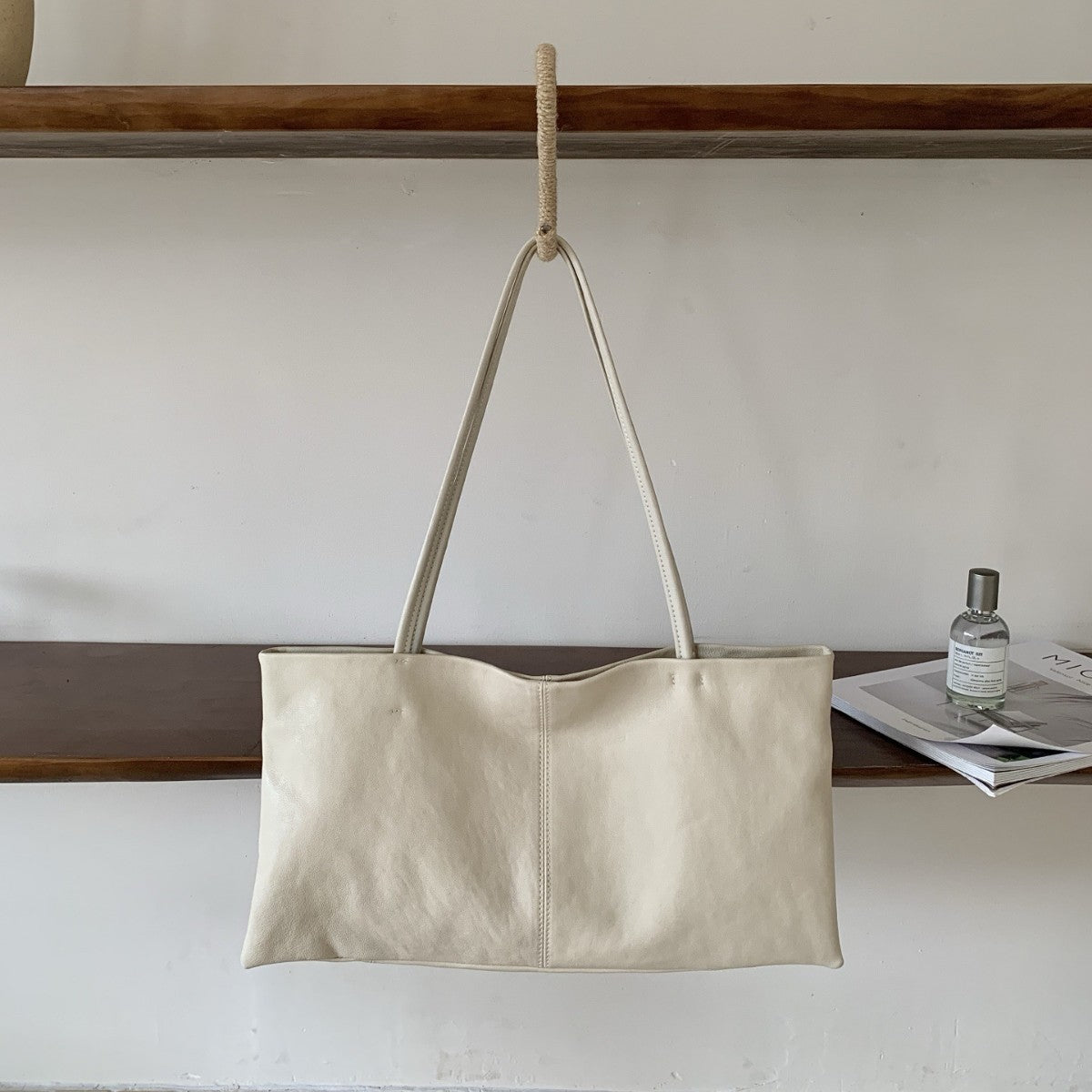 Minimalist Sheepskin Solid Color Large Capacity Fashion Tote Bag