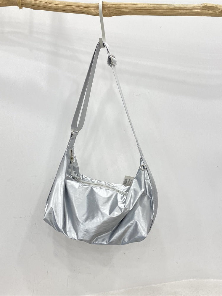 Women's Retro Textured Elegant Lightweight Satin Western Style Niche Soft Women's Shoulder Bag