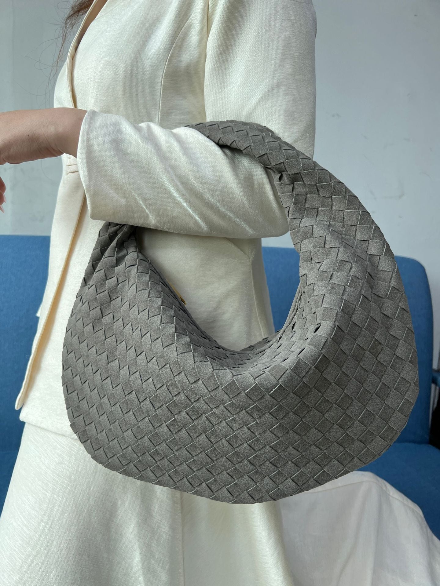 Large Frosted Woven Handmade Underarm Commute Shoulder Bags