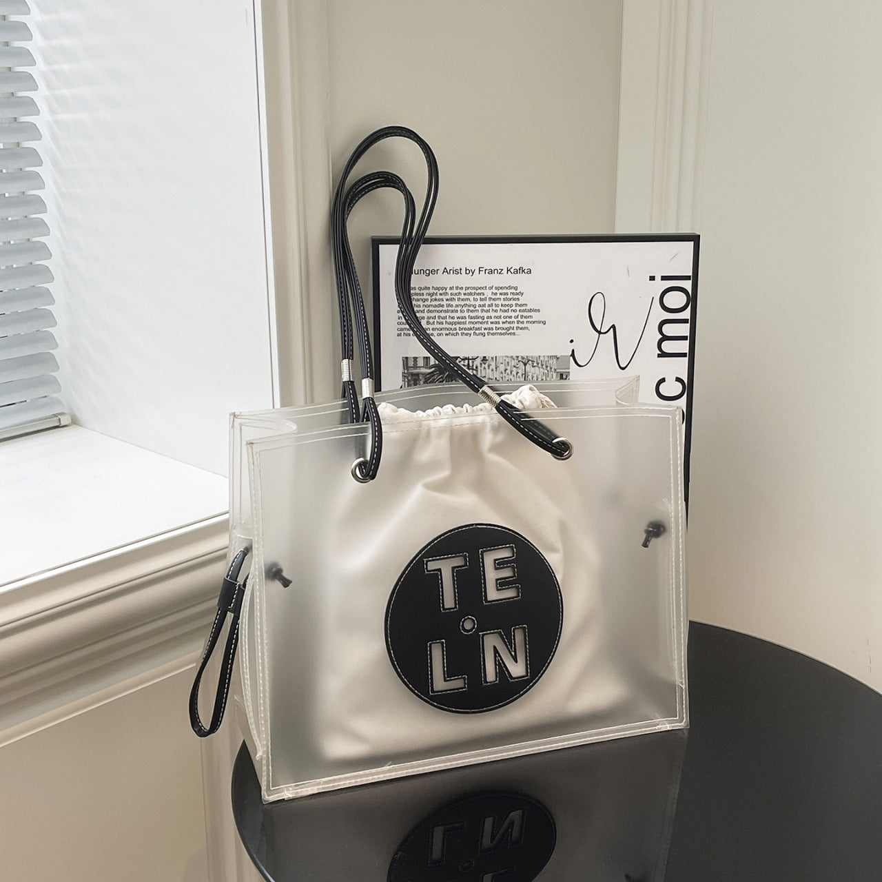 Portable Transparent Beach Holiday Large Capacity Western Style Tote Bag