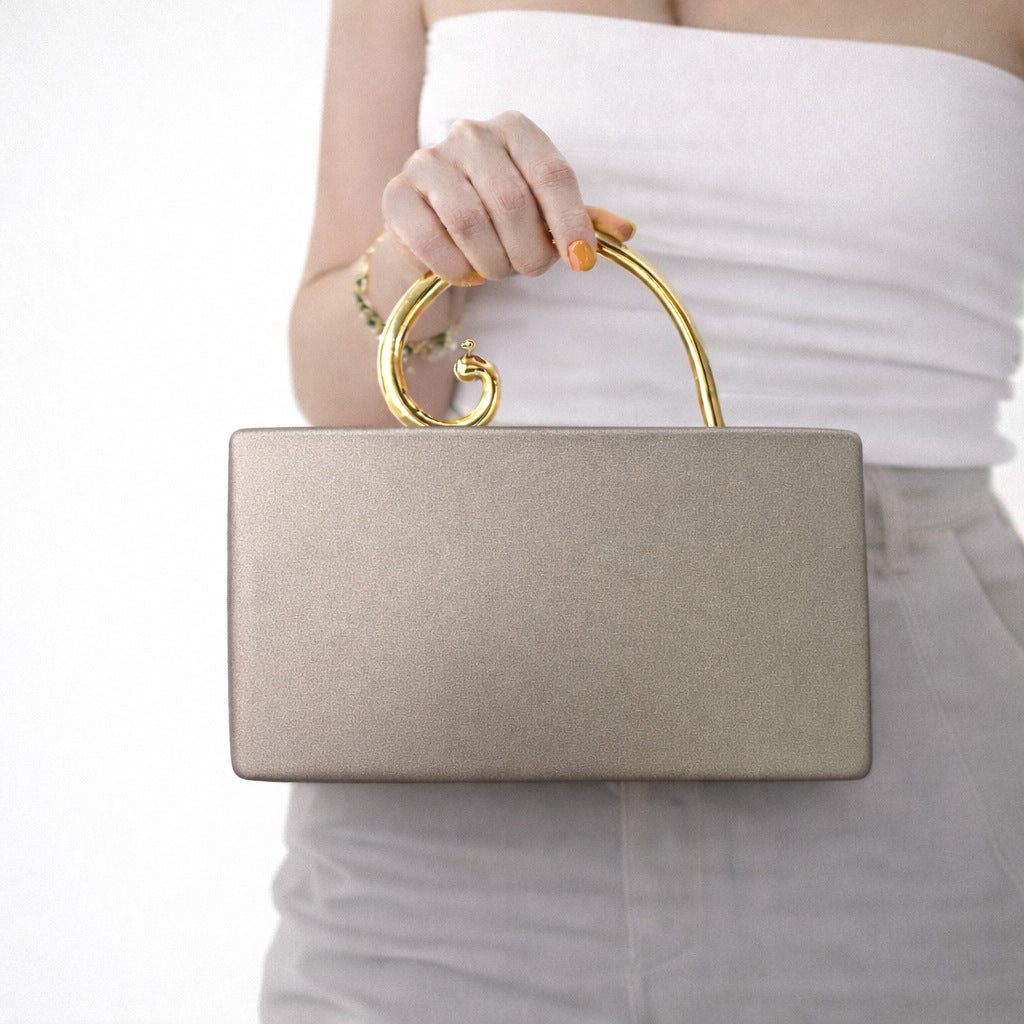 Charming Summer Clutch Shape Fashion Dinner Women's Shoulder Bag
