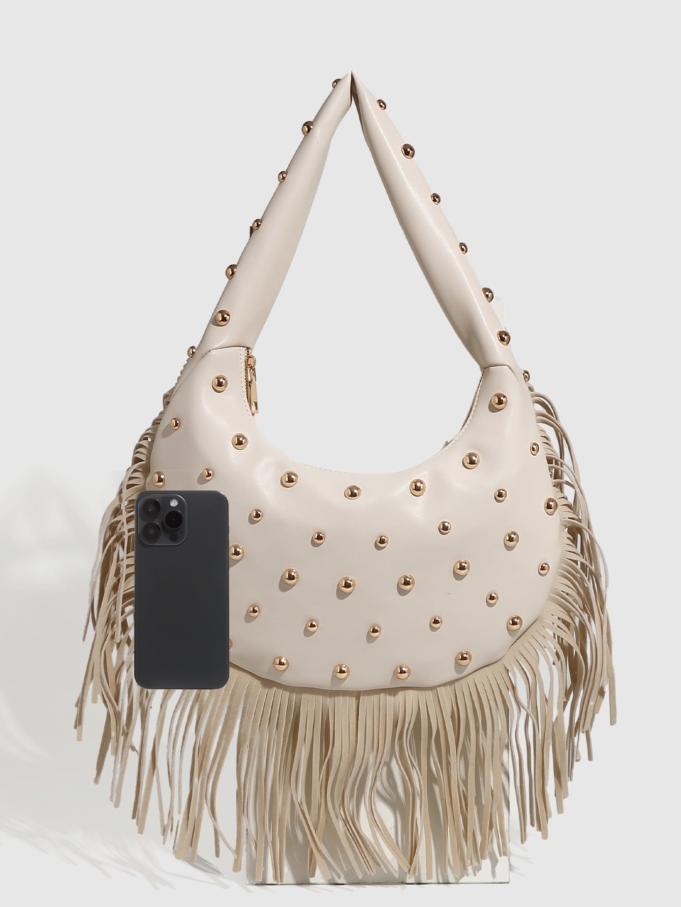 Women's Trendy Retro Personalized Tassel Rivet Simple Women's Shoulder Bag