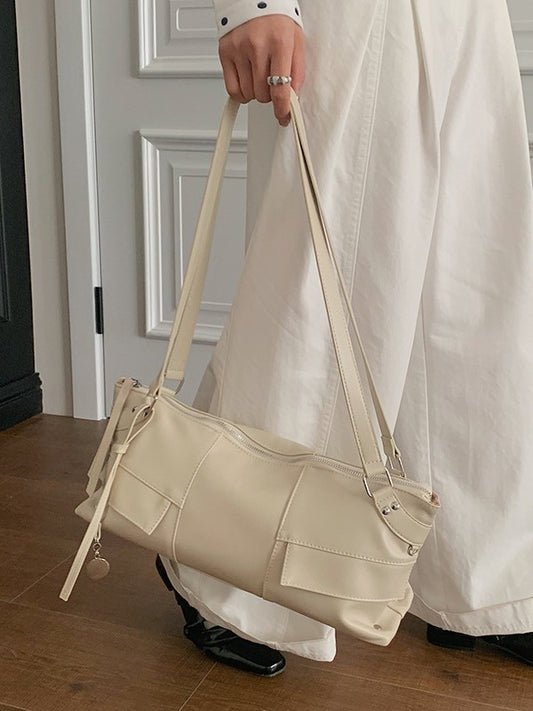 Design Portable Female Summer Locomotive Large Capacity Commuter Women's Shoulder Bag