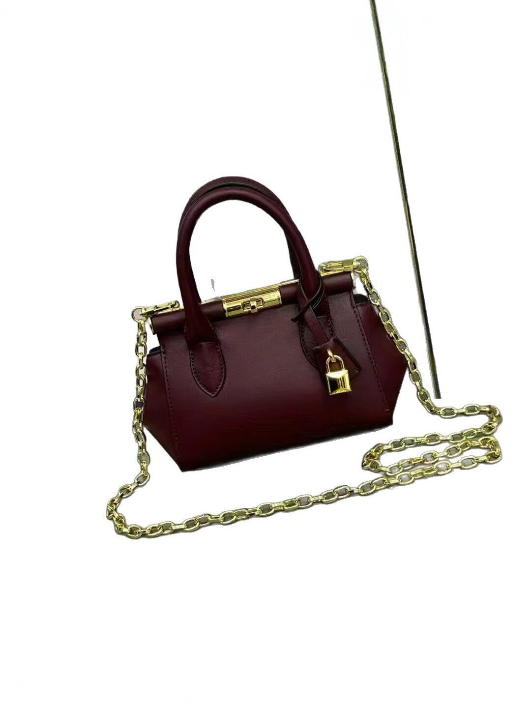Women's Fashion Chain High Sense Versatile Light Women's Handbag