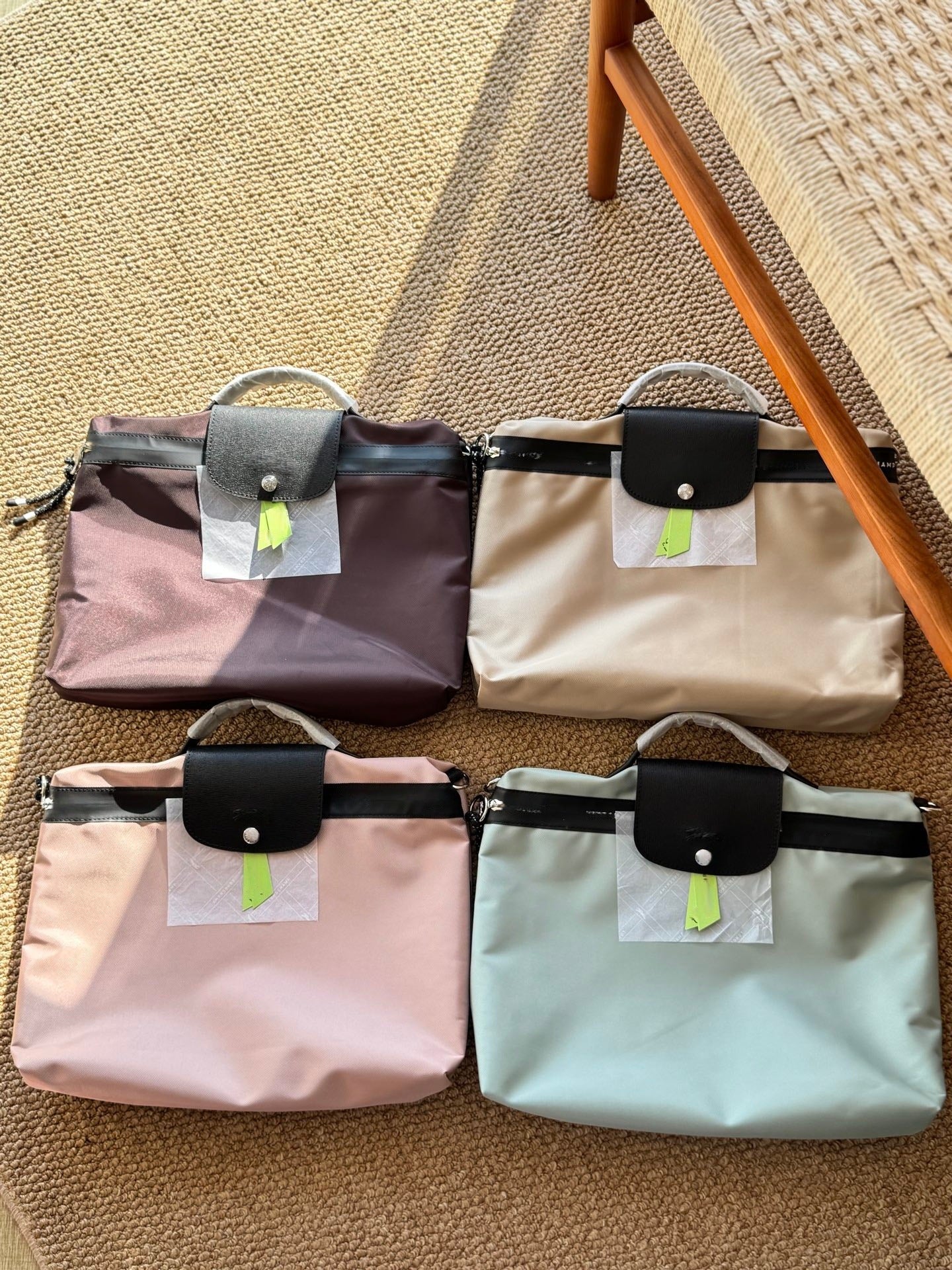Beautiful Nylon Computer Large Capacity Business Women's Handbag