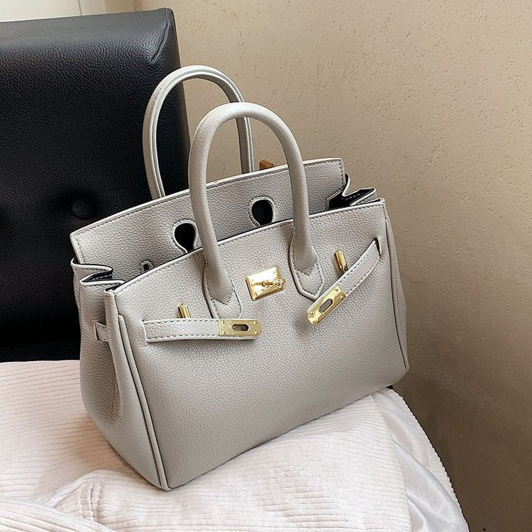 Women's Advanced Texture Summer Fashion Large Capacity Handbags