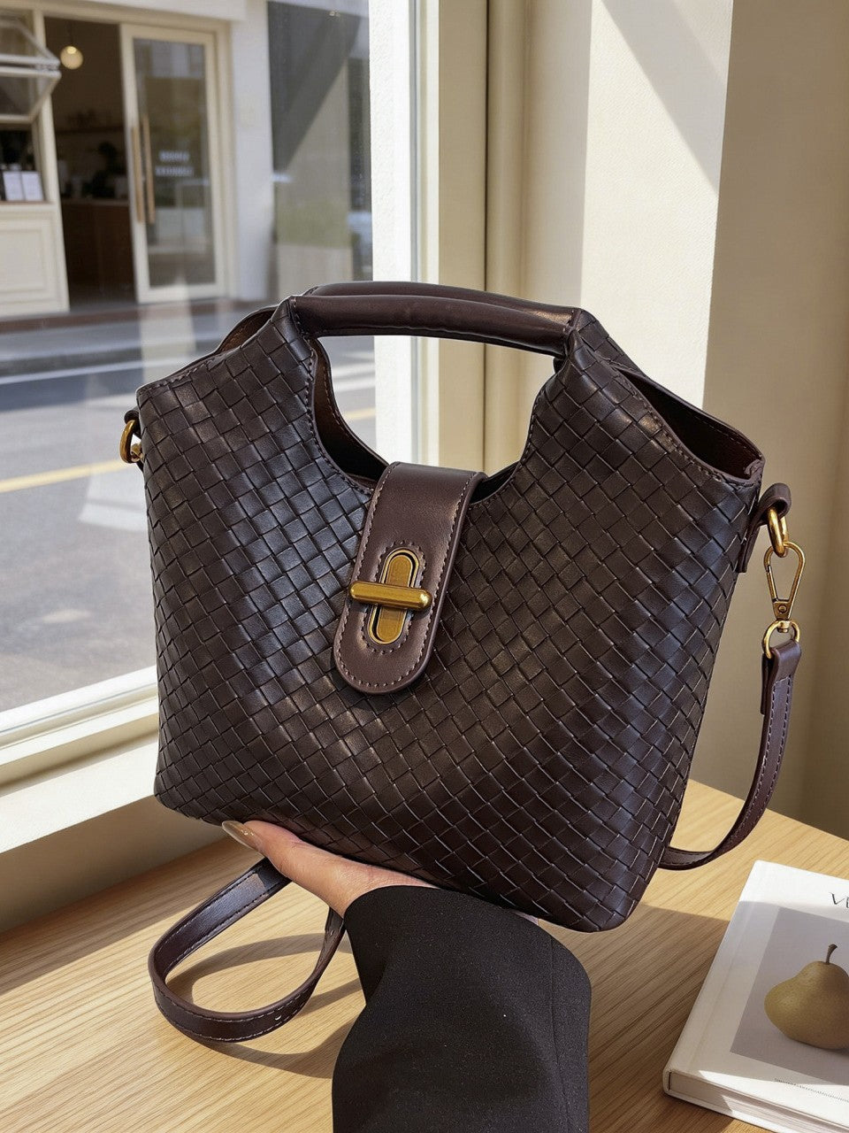 Women's Light Luxury Large Capacity Woven Niche Women's Handbag