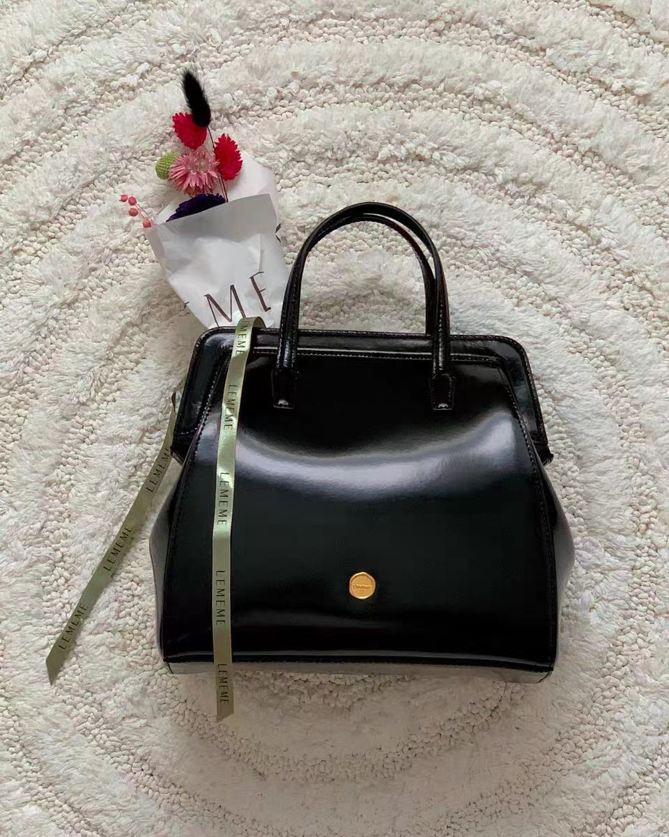 Design Korean Style Simple Retro Fashion Large Backpacks