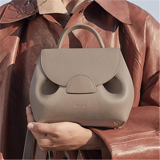 Cool Women's Smiling Face Leather Advanced Women's Messenger Bag