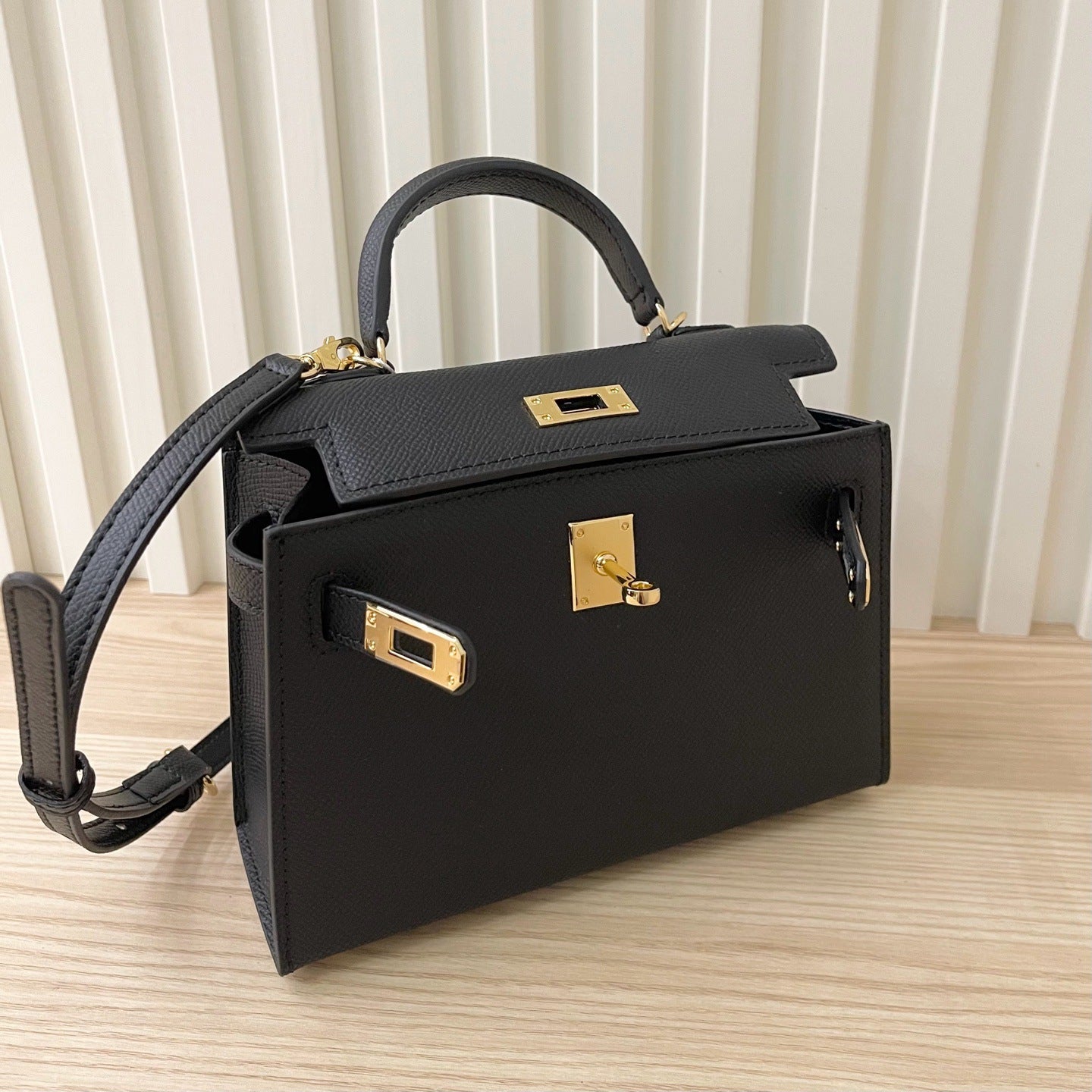 Women's Second Generation Kelly Hand Palm Print Cowhide Commuter Bags