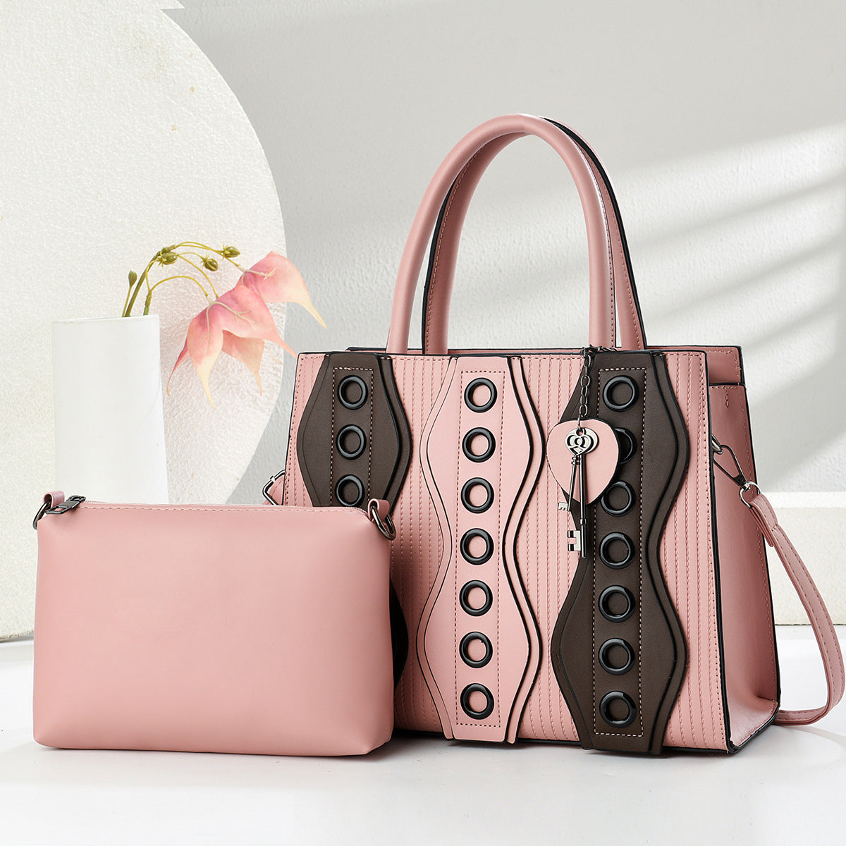 Women's Korean Style Leisure Commute Winter Simple Rivets Soft Women's Handbag
