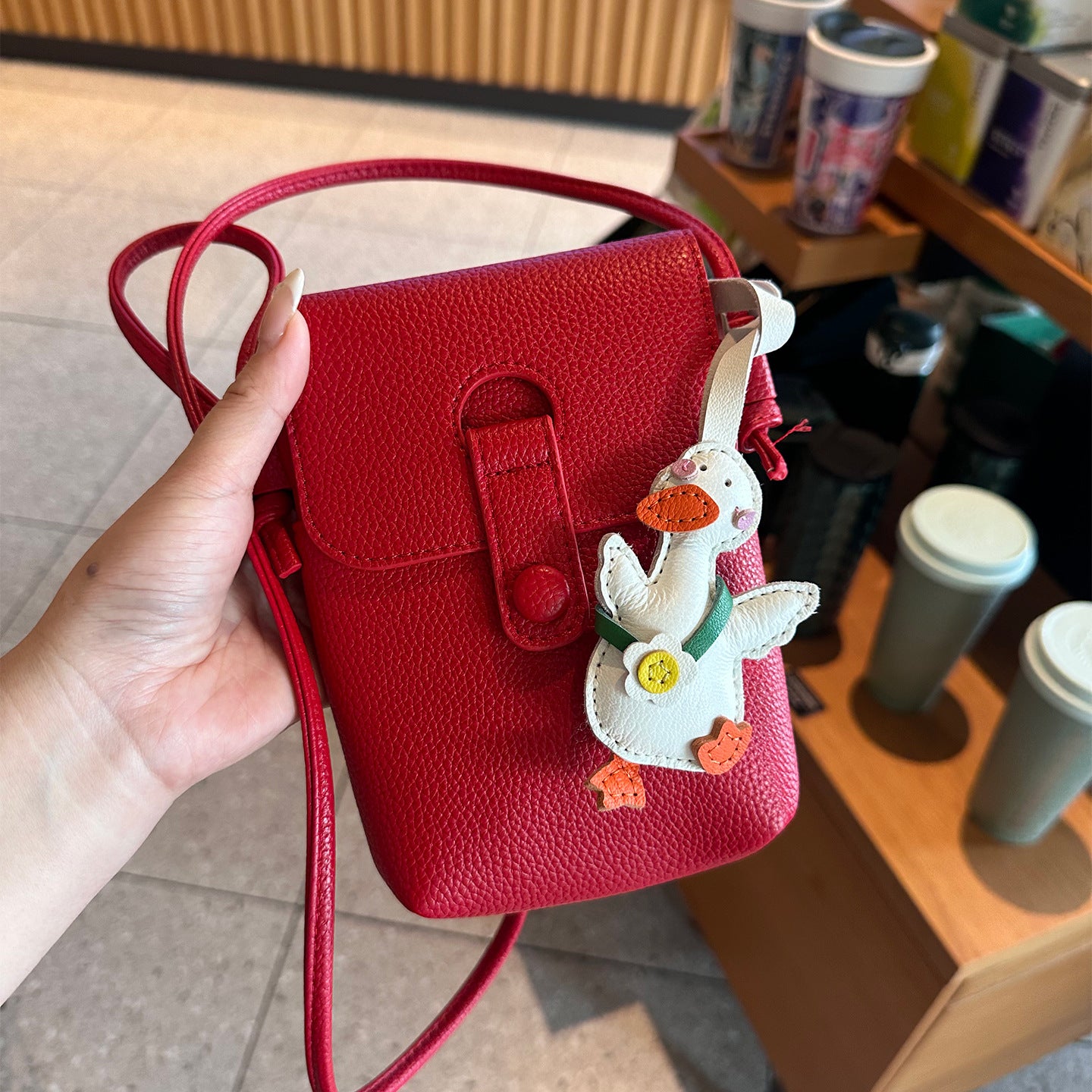 Female Fashion Lightweight Walking Practical Commuting Mobile Phone Bag