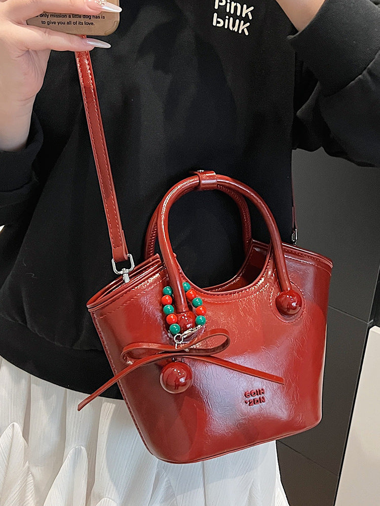 Women's Korean Style Niche Portable Spring Daily Commuter Bucket Bag