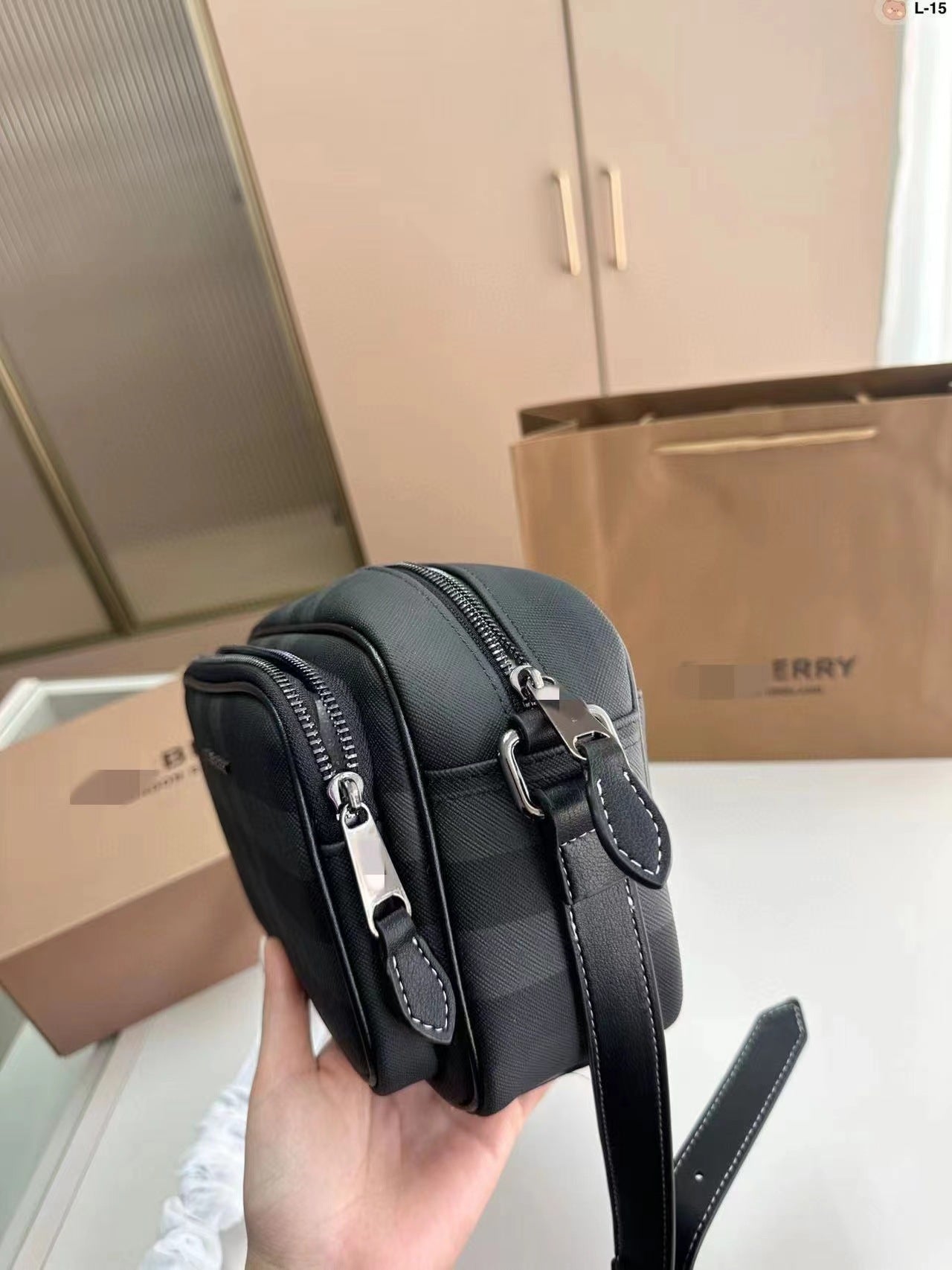 Fashionable Practical Flip Genuine Leather High Quality Men's Messenger Bag