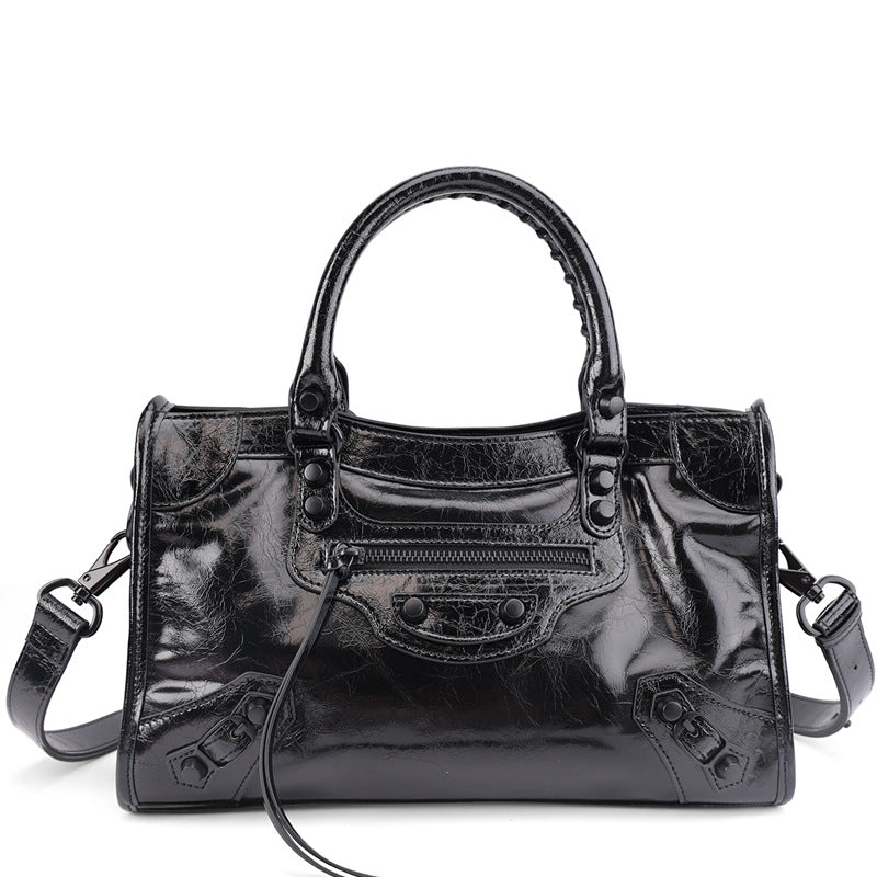 Women's Burst Retro Easy Matching Large Capacity Women's Handbag