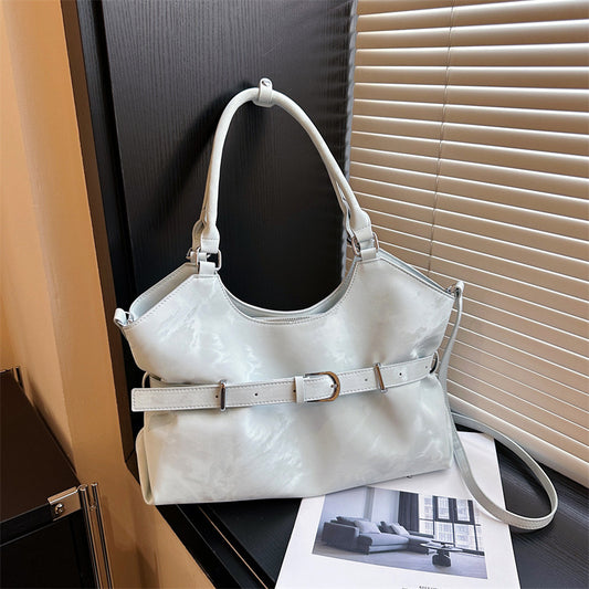 Women's Korean Style Niche Locomotive Trendy Commute Tote Bags