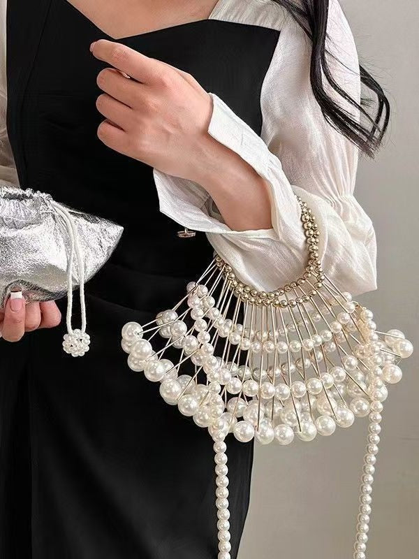 Women's Copper Tube Beaded Fan-shaped Dinner Clutch Handbags