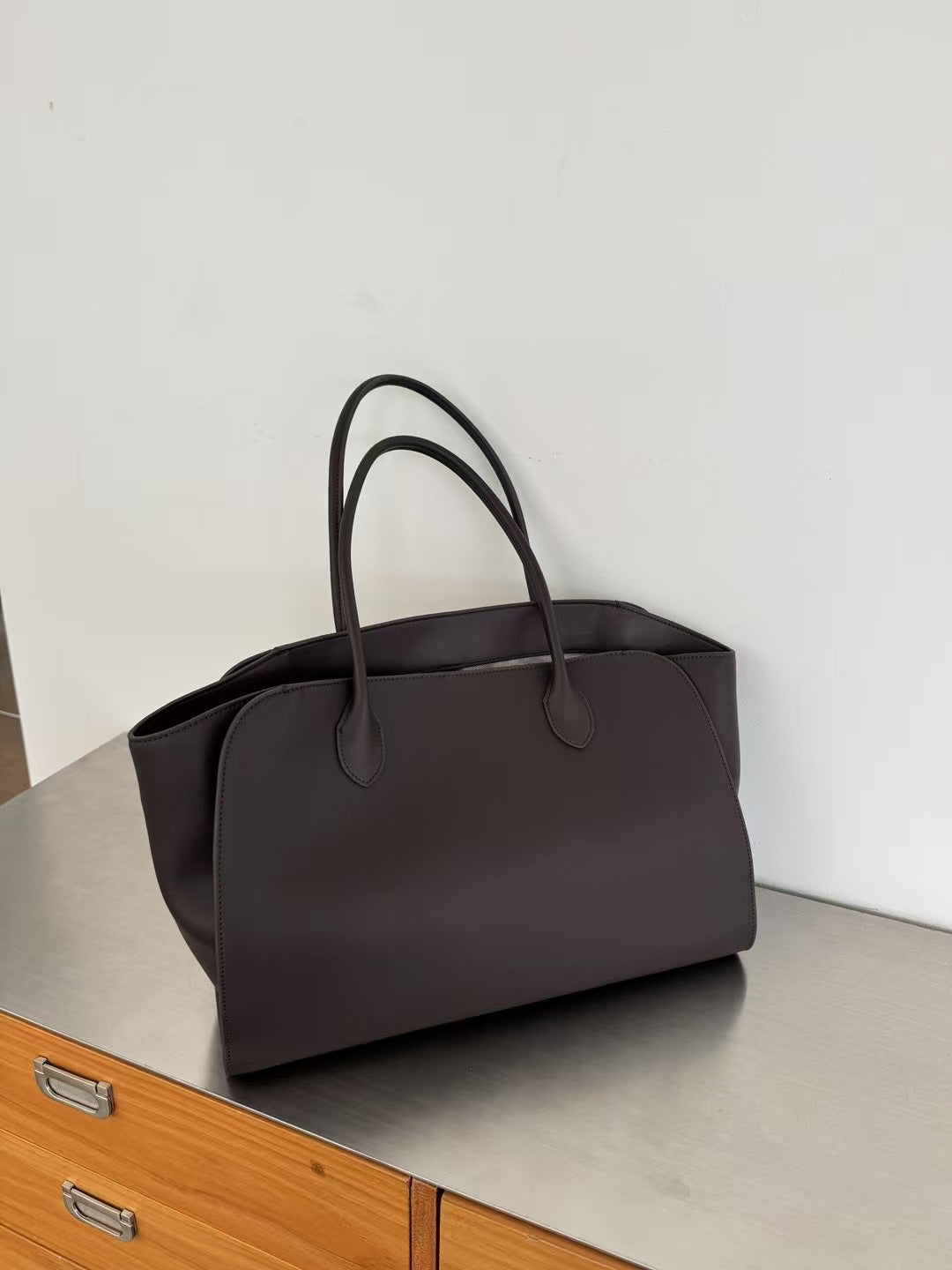 Cowhide Big Shopping Large Capacity Underarm Handbags