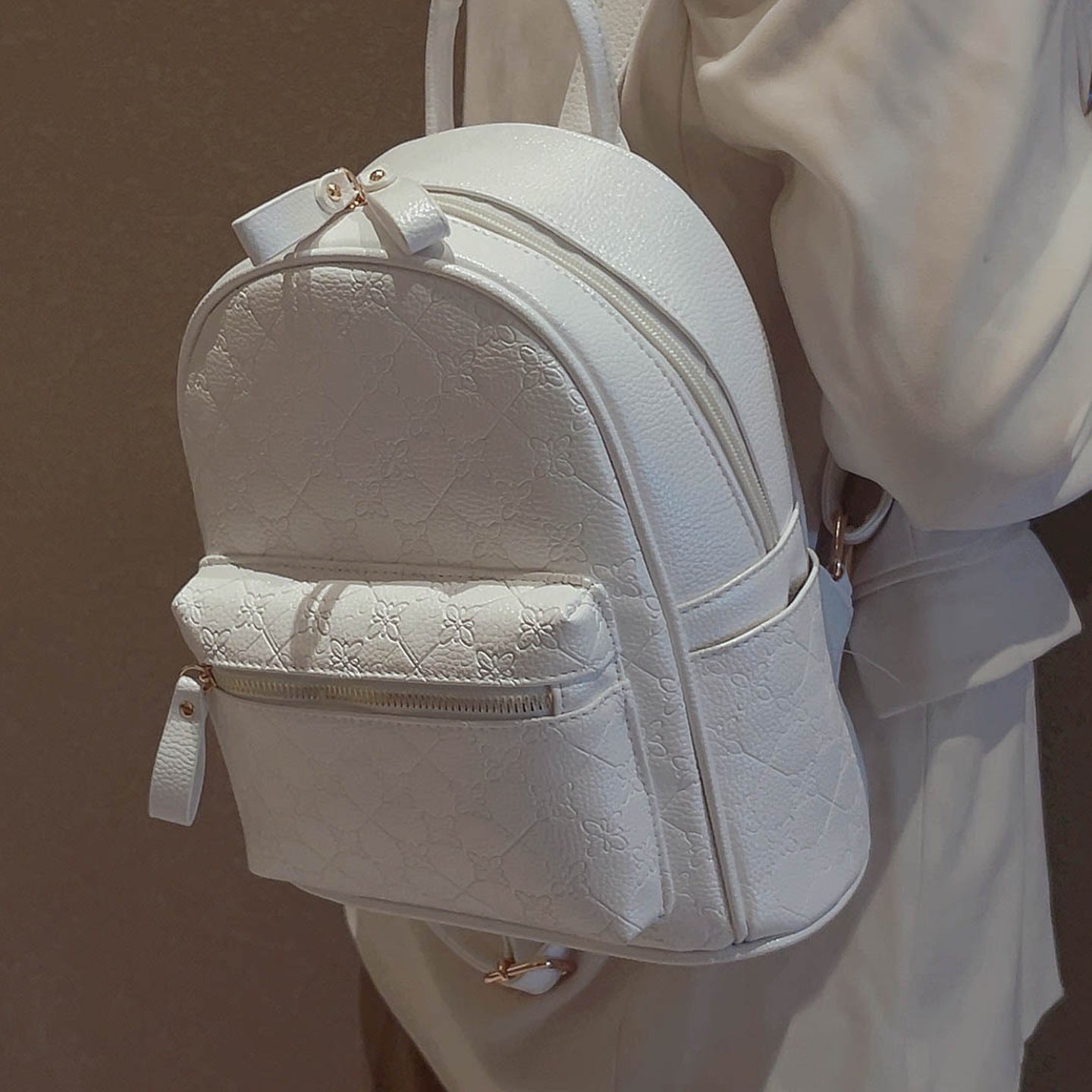 Women's Fashion Trend Embossed High Sense Women's Backpack