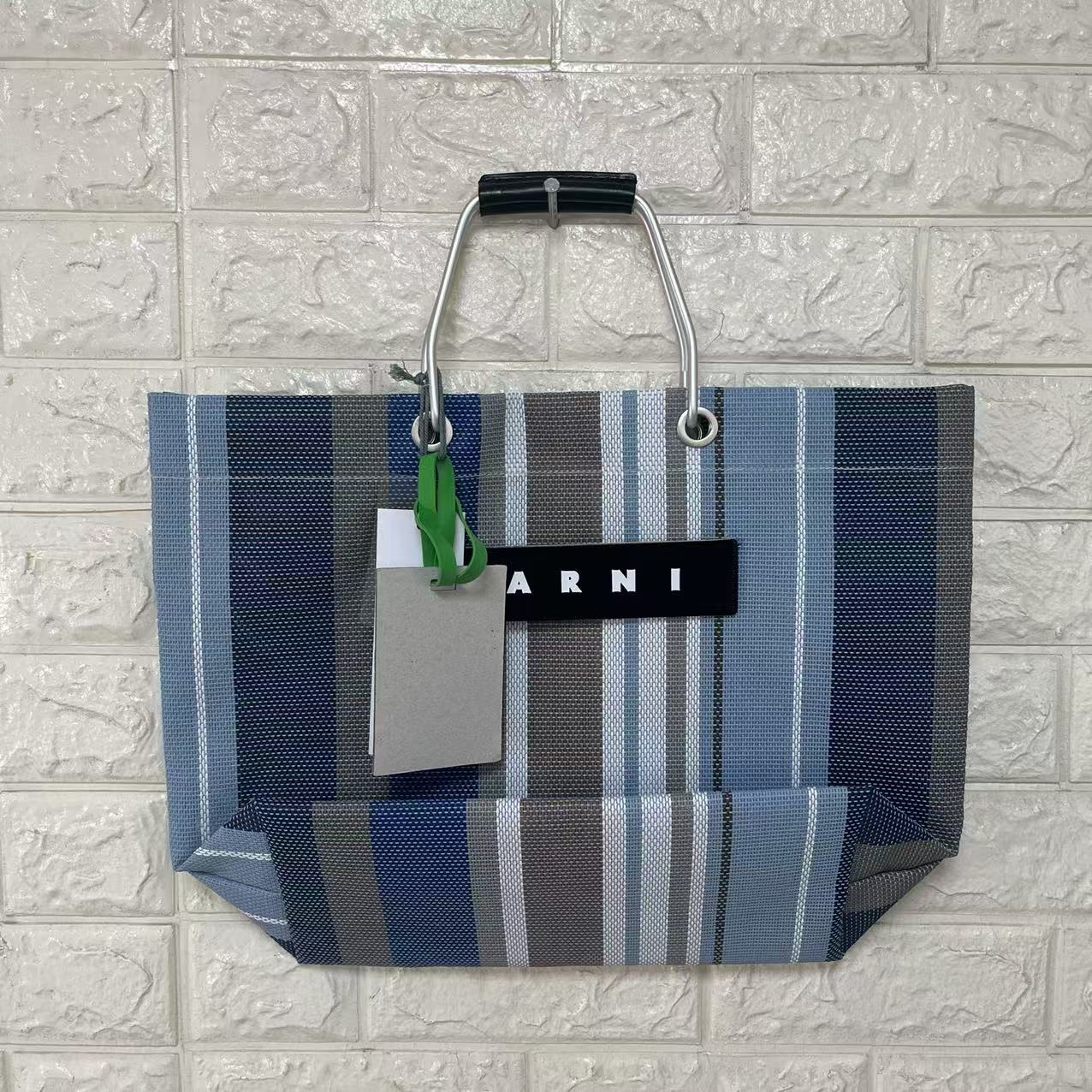 Women's Woven Aluminum Portable Straw Shopping Tote Bag