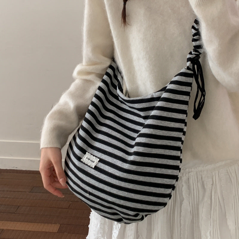 Women's Korean Style Large Capacity Underarm Spring Canvas Bags