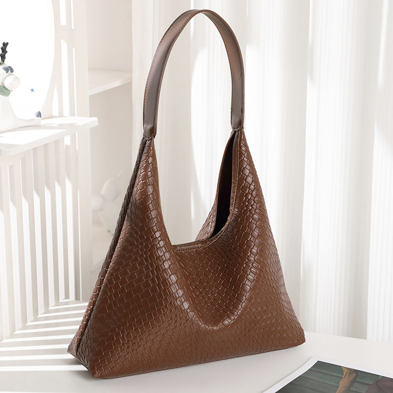 Women's Popular Western Style Super Hot Retro Large Capacity Underarm Bag