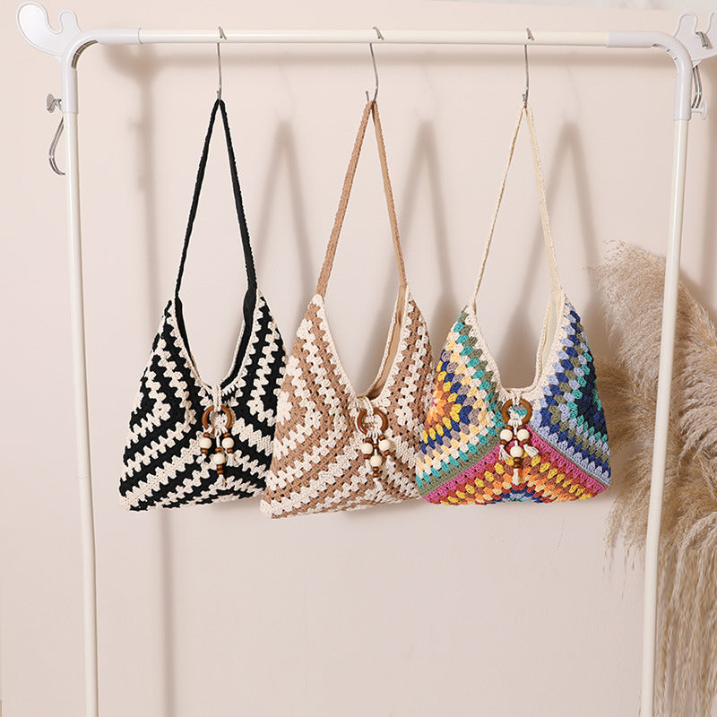 Women's Thread Woven Tassel Straw Vacation Style Beach Bags