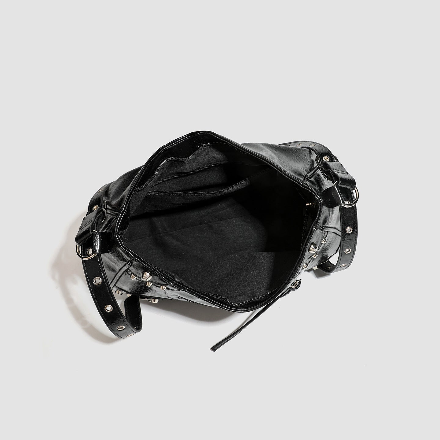 Sweet Cool Motorcycle Retro Large Capacity Rivet Hot Women's Shoulder Bag