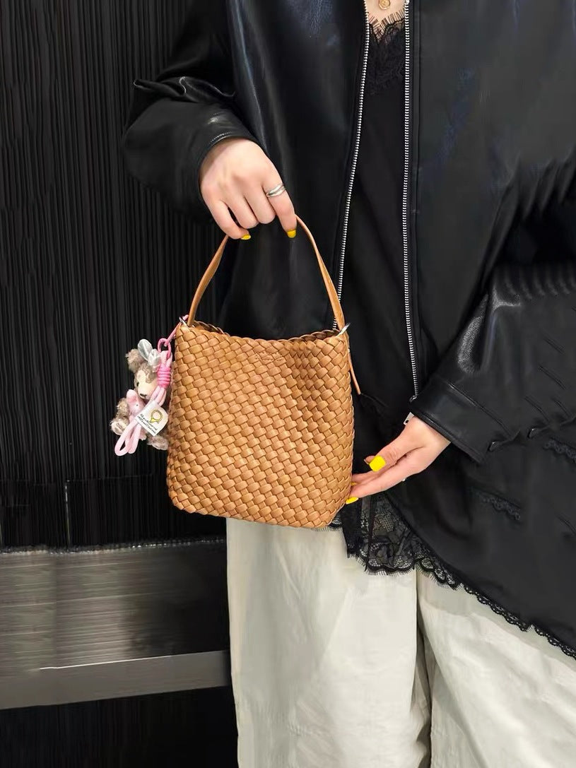 Women's Handmade Woven Super Hot Dish Basket Bucket Bag