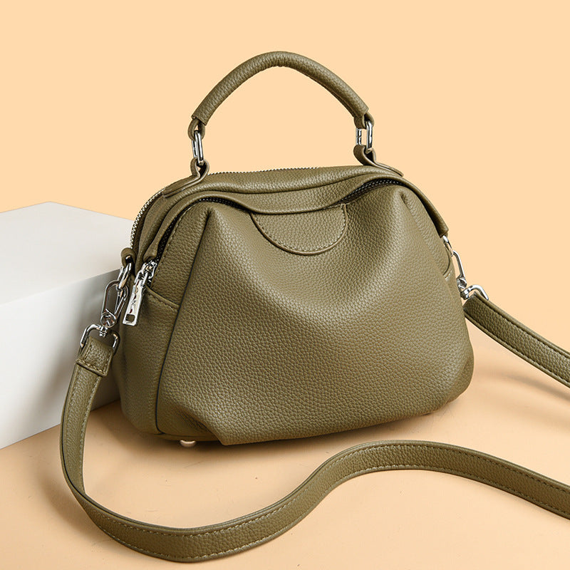 Women's Autumn Retro Commuter Large Capacity Fashion Bags