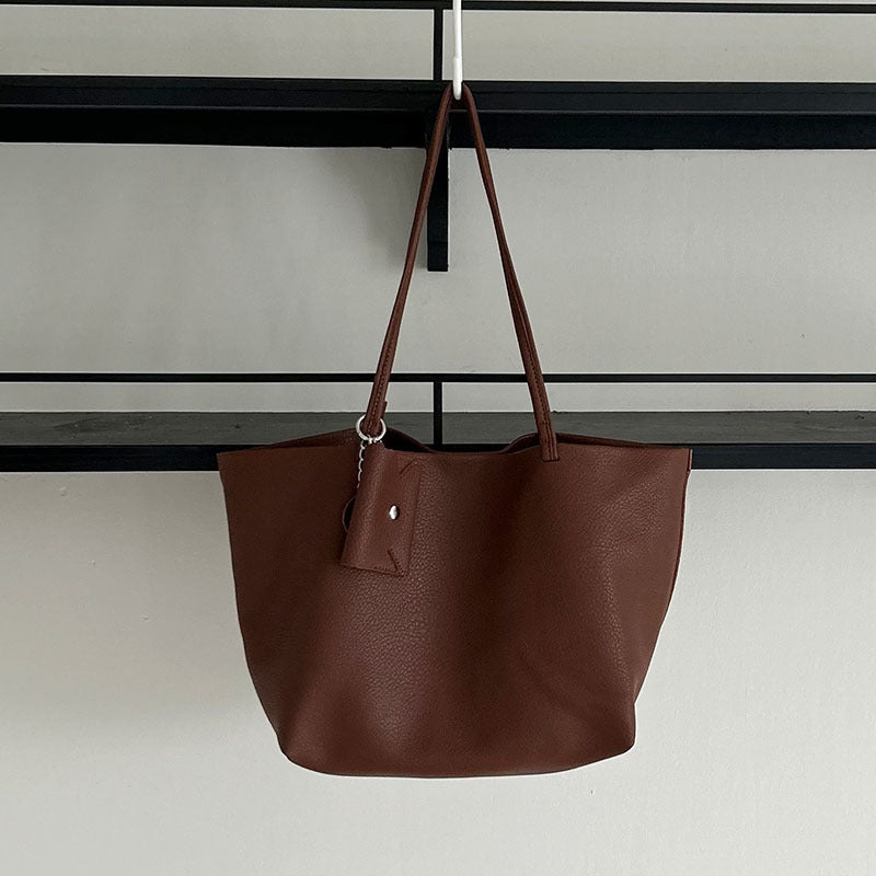 Fashion Simple Hand-held Female Trendy Commuter Shoulder Bags