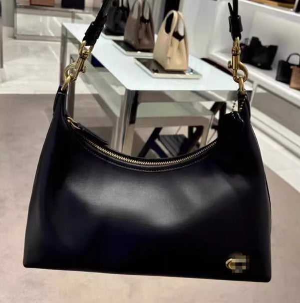 Women's Fashion Oil Wax Leather Zipper Portable Bags