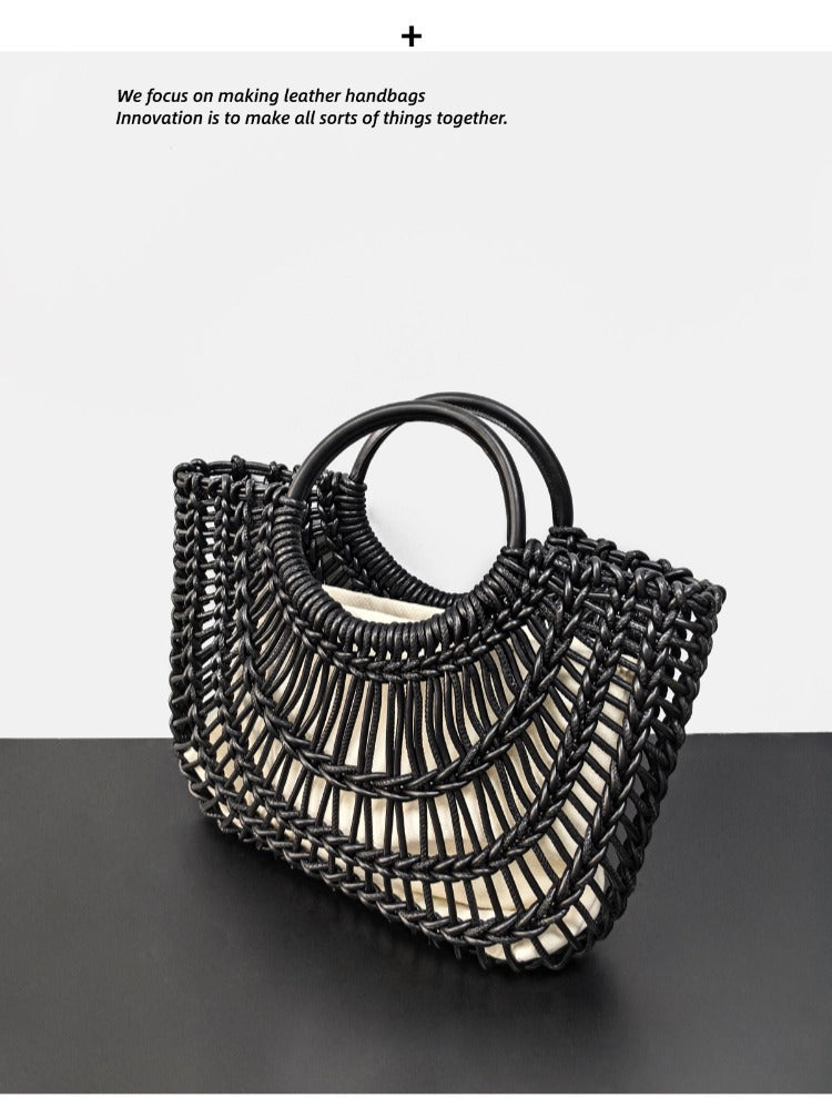 Women's Straw Hollow Out Street Summer Vacation Style Woven First Women's Shoulder Bag