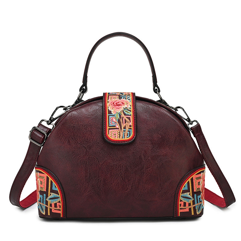 Women's Carving Printed Ethnic Style Large Capacity Retro National Women's Messenger Bag