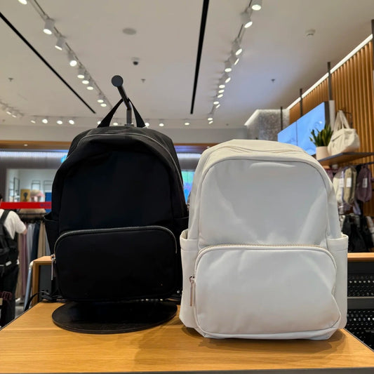Women's & Men's Nylon Waterproof Large Capacity Lightweight Commuter Women's Backpack