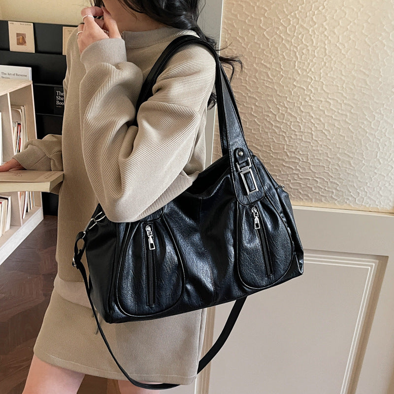 Women's Retro Style Underarm Large Capacity Bags