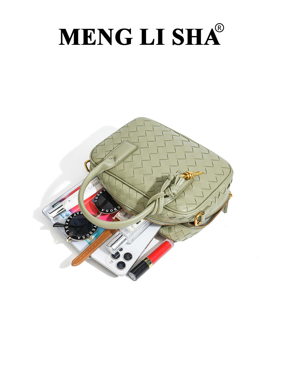 Large Capacity Boston Pillow Hand-woven Fashion Portable Bags