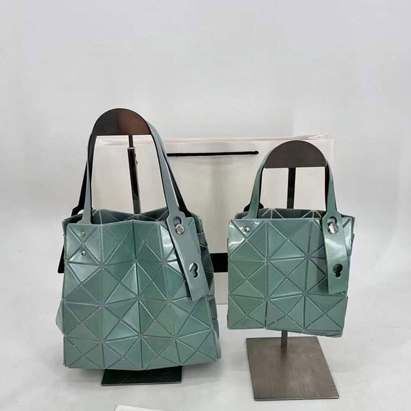 Women's Original Classic Frosted Geometric Diamond Pattern Tote Bags