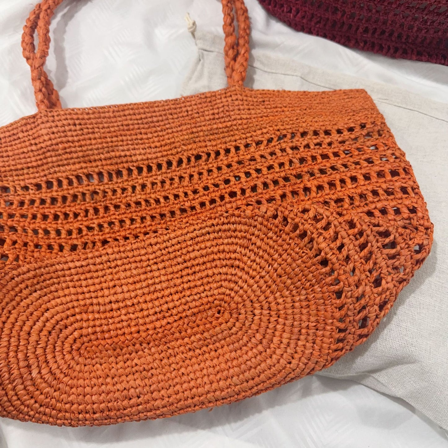 Women's Raffia Handmade Hook Weaving Hollow Portable Straw Shoulder Bags