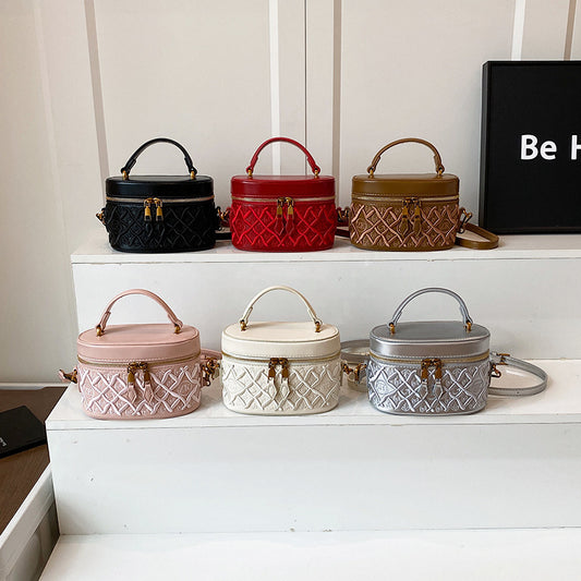 Fashion Exquisite Box Classic Style Retro Women's Handbag