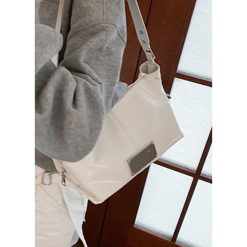 Women's Retro Red Fashion Commuter Versatile Large Underarm Bag