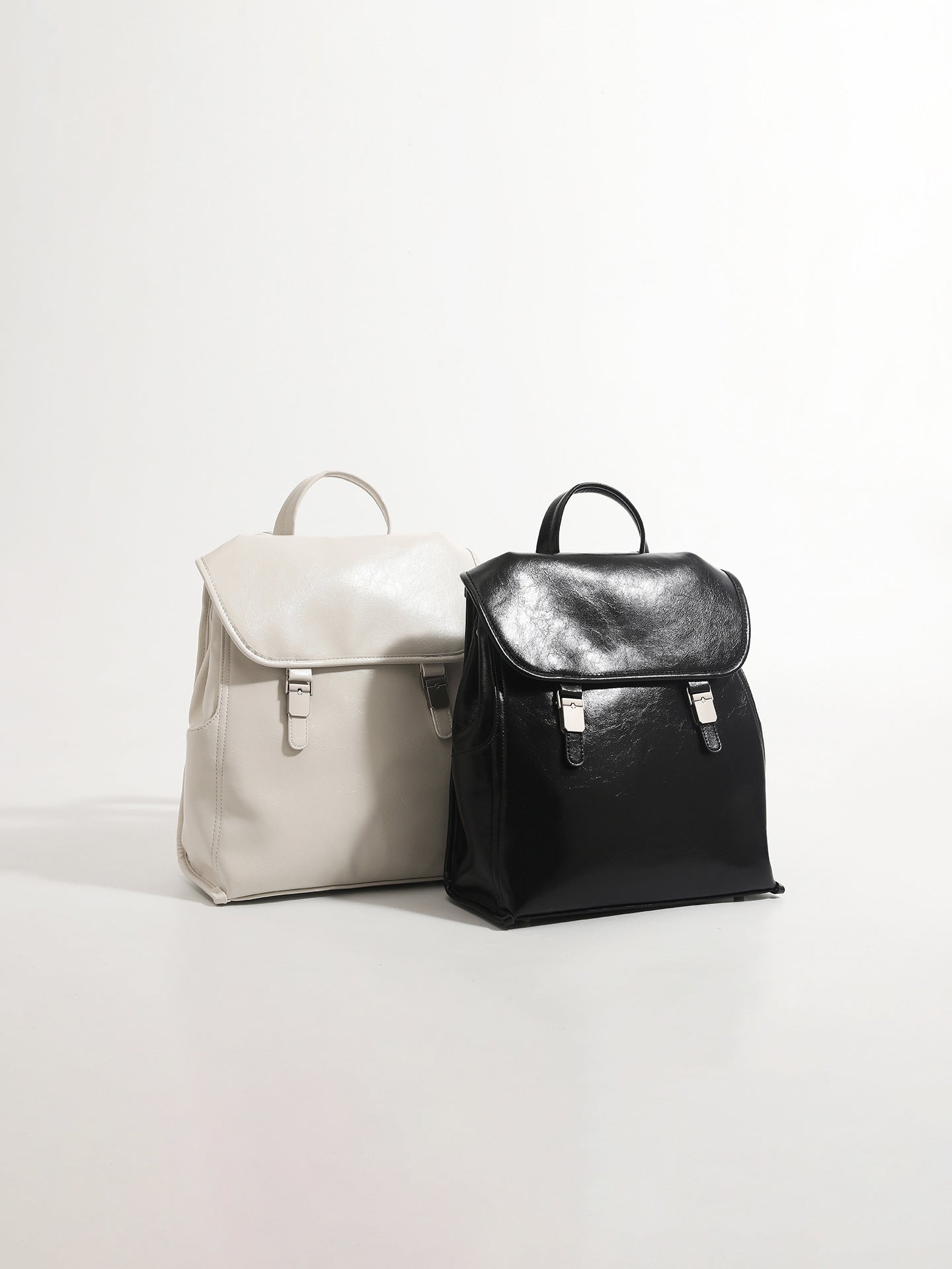 Women's Preppy Style Large Capacity Retro College Commute Backpacks