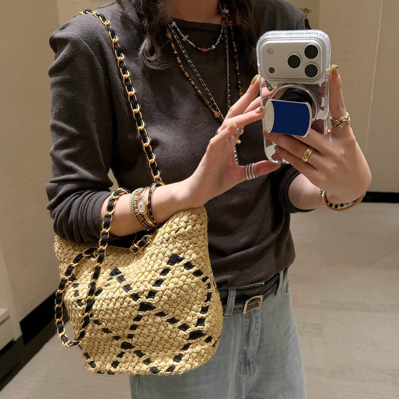 Women's Classic Style Rhombus Straw Woven Large Capacity Women's Shoulder Bag