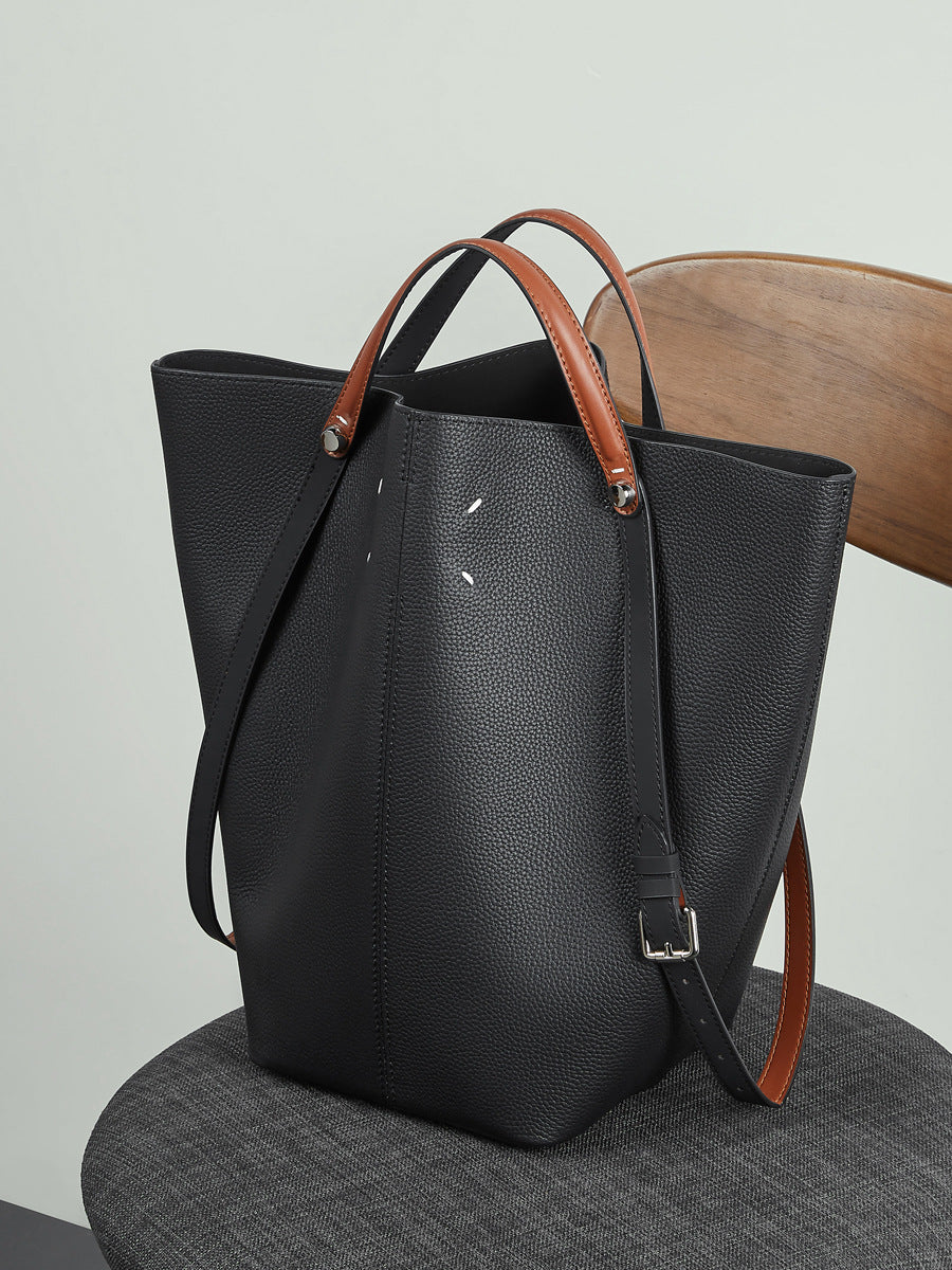 Women's Vegetable Basket Commuter Niche Large Capacity Genuine Leather Bucket Bag