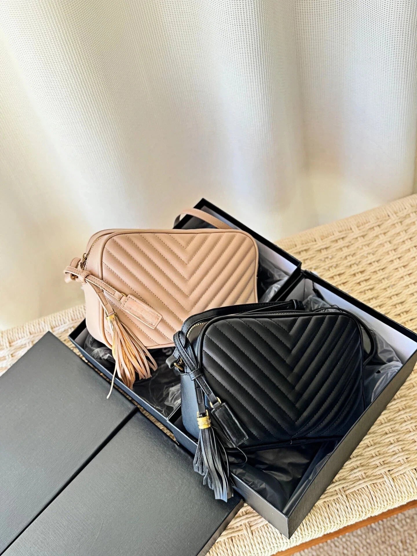 Women's Stylish Zipper Tassel Large Capacity Versatile Women's Messenger Bag