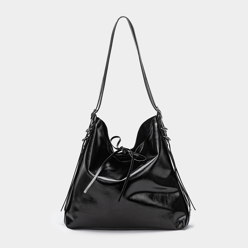 Women's Z Spring Trendy Series Decoration Large Capacity Bucket Bags