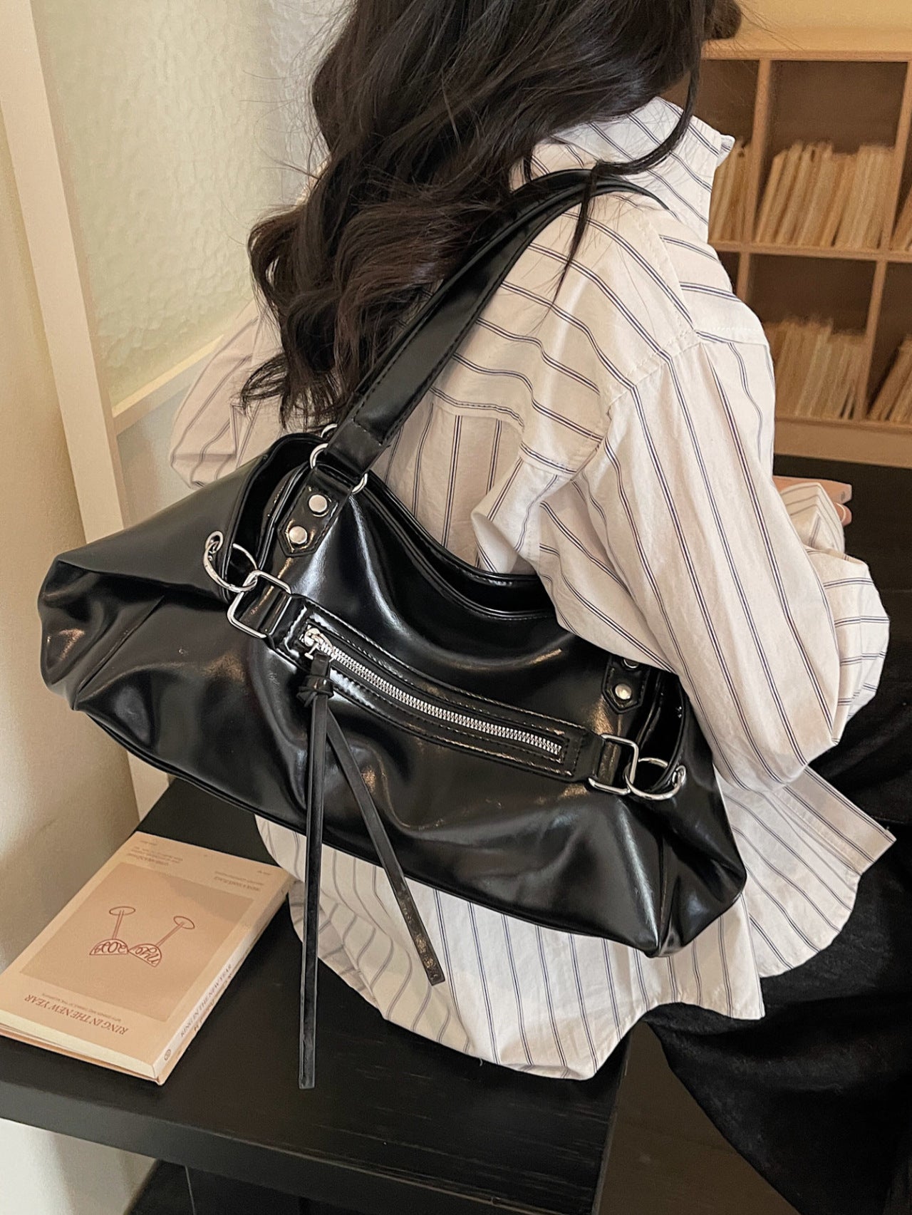 High-grade Fashionable Motorcycle Female Korean Style Shoulder Bags